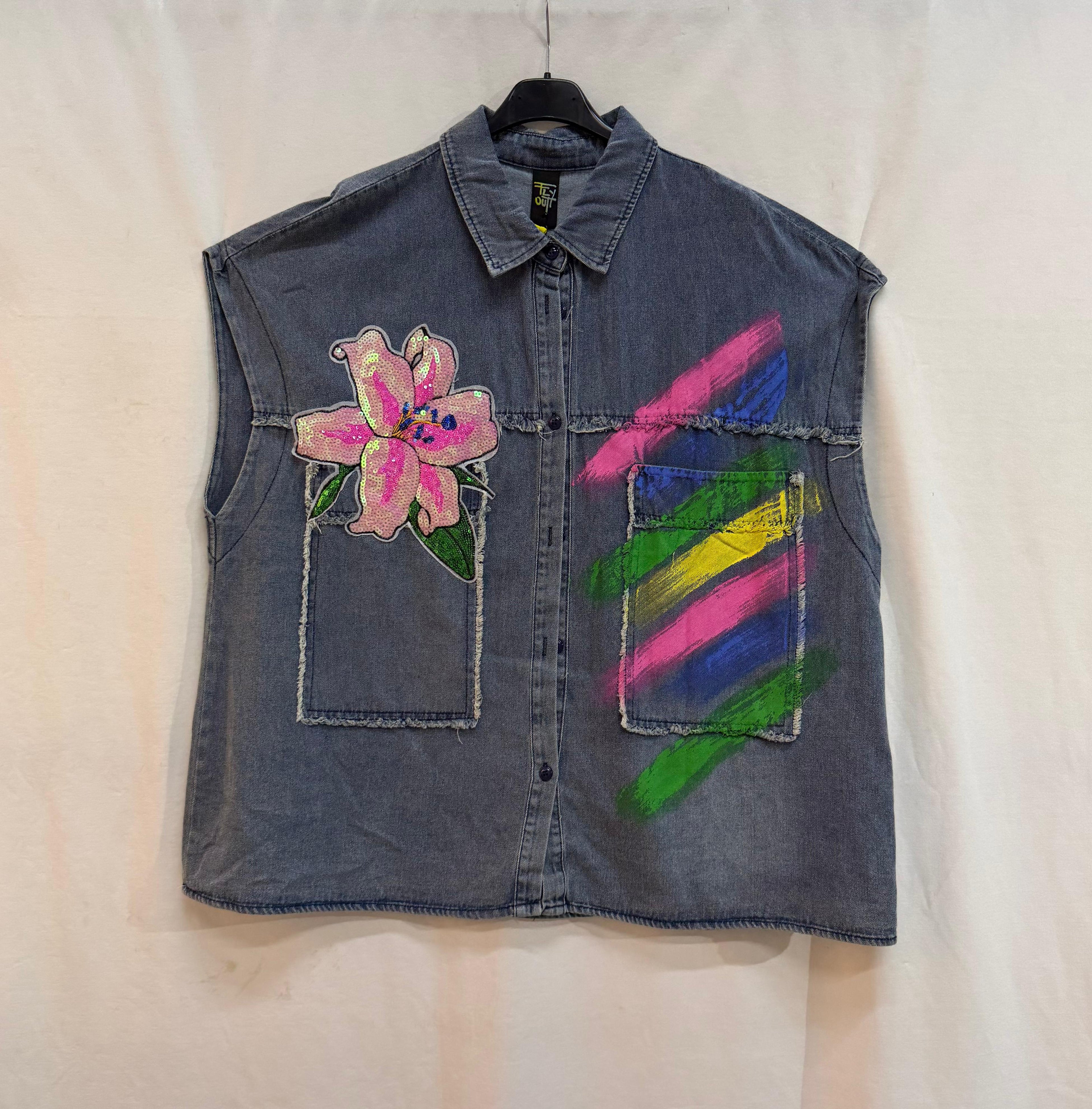 gilet over fiore